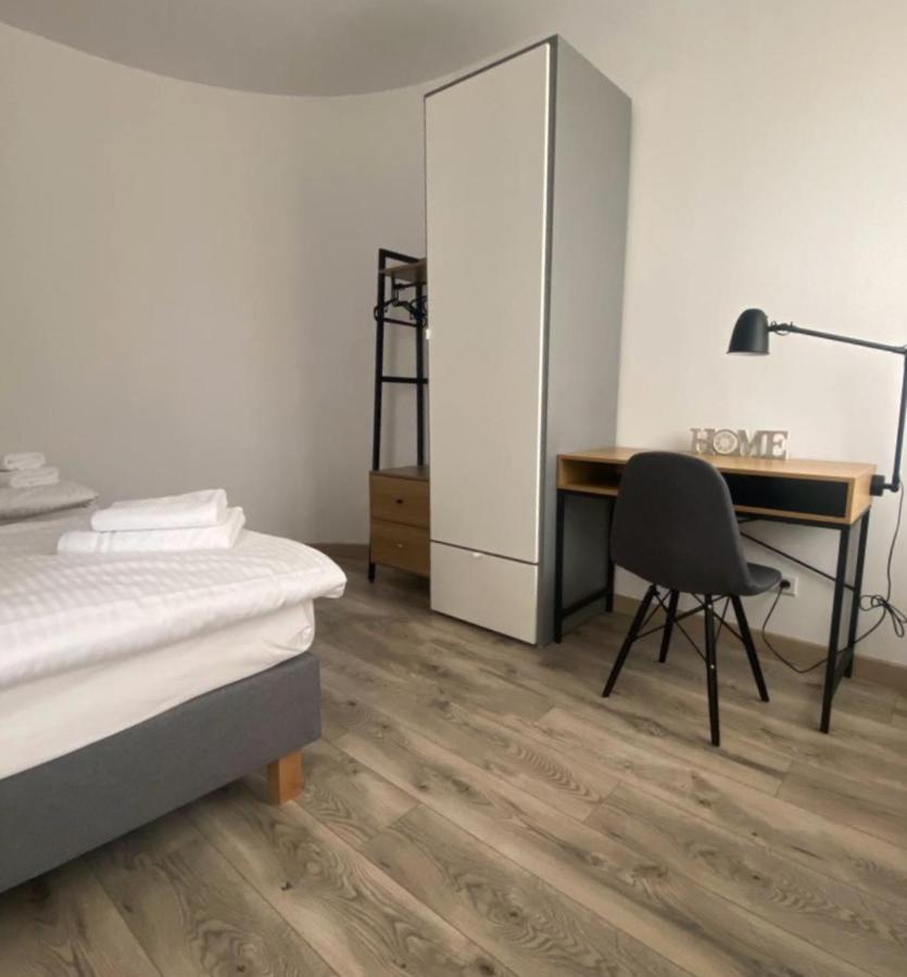 Apartamenty Zatorze Лешно Экстерьер фото