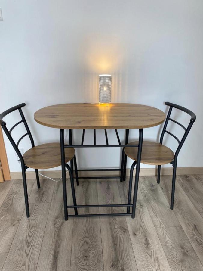 Apartamenty Zatorze Лешно Экстерьер фото
